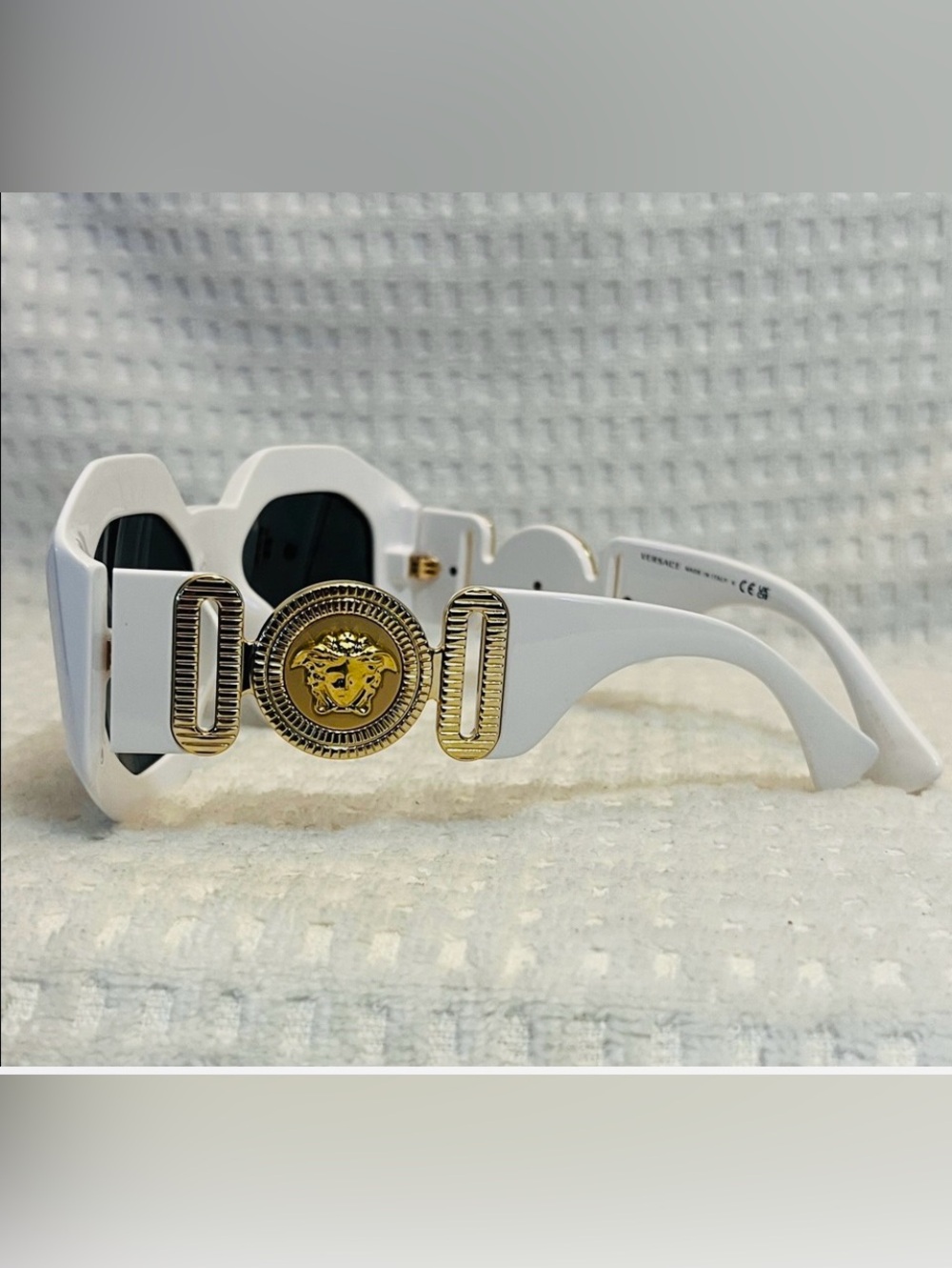 Versace Maxi Medusa Biggie Sunglasses - Picture 2 of 10